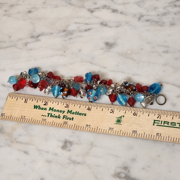 Art Glass Charm Bracelet Blue Red Silver Tone Toggle Beachy Fish Mixed Media - Picture 11 of 11